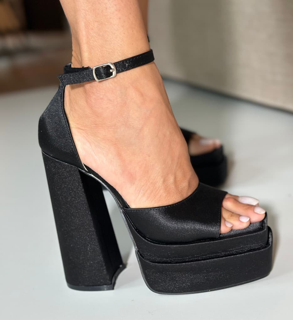 Sandale cu toc Laverne Negre
