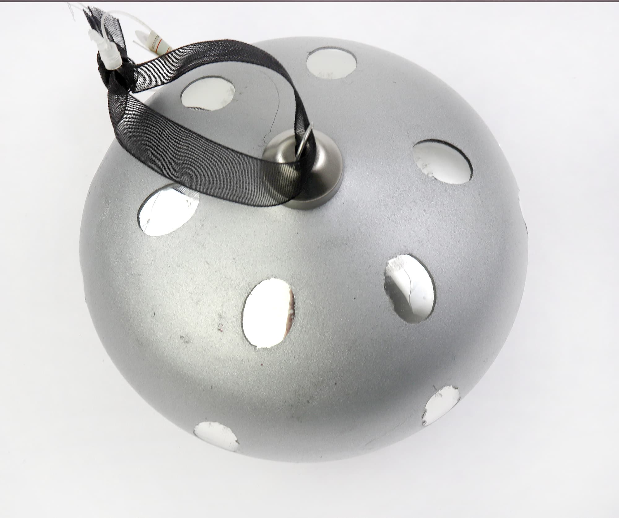 Glob - Grey Silver Dotts, 9cm | Goodwill