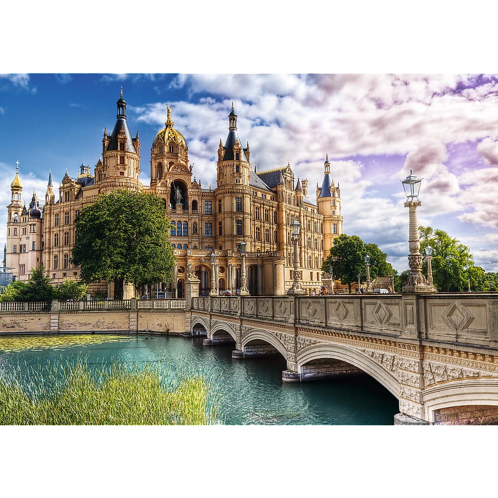 Puzzle 1000 piese - Castelul de pe insula | Trefl