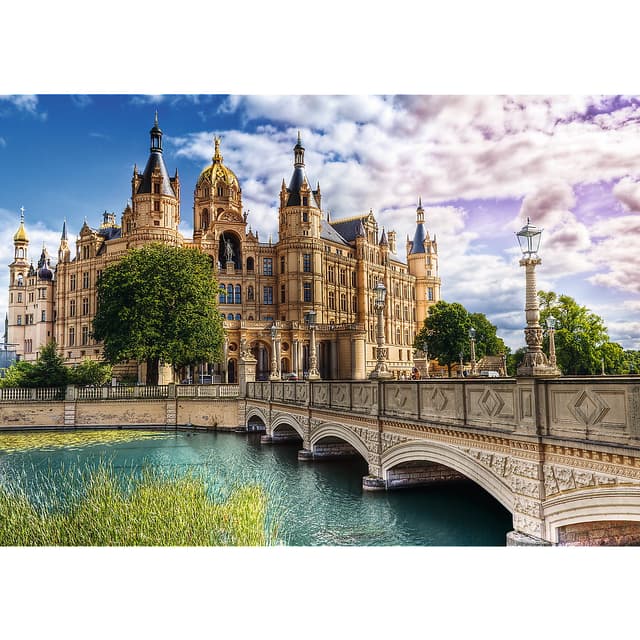 Puzzle 1000 piese - Castelul de pe insula | Trefl