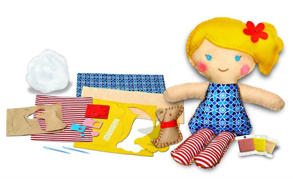 Kit creativ - Coase propria papusa cu catelus | 4M