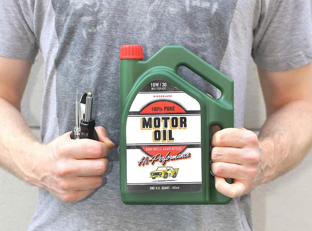 Kit de instrumente - Oil Jug | Kikkerland