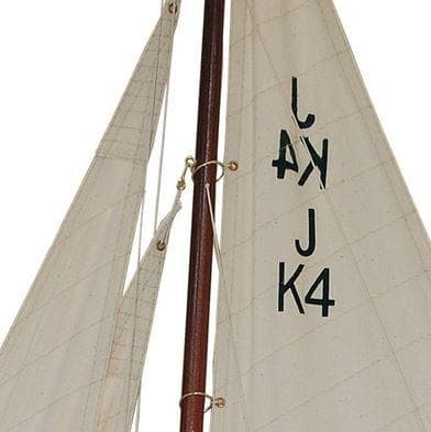 Batela Macheta de nava - Endeavour Lux |