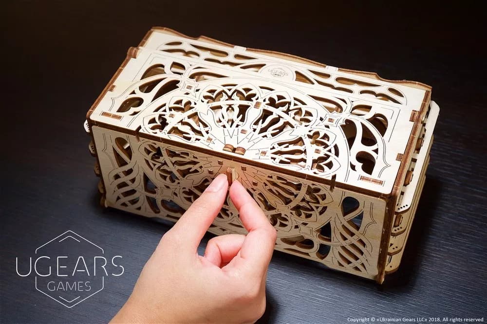 Puzzle 3D - Suport pentru carti de joc (Card holder) | Ugears