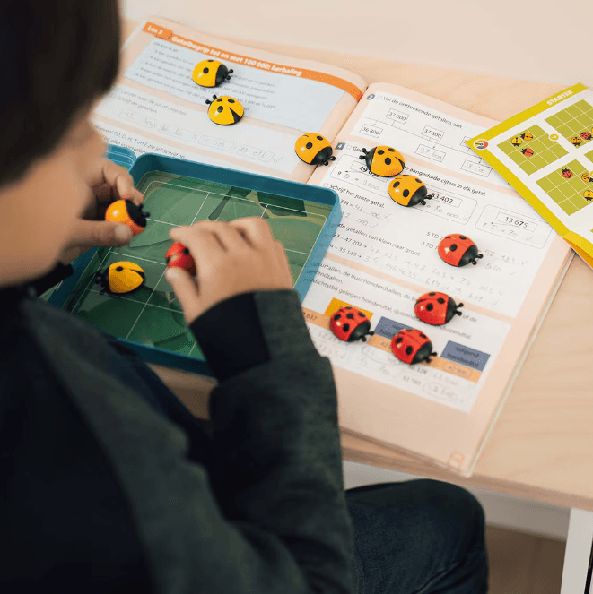 Joc de logica - LogiBugs | Smart Games