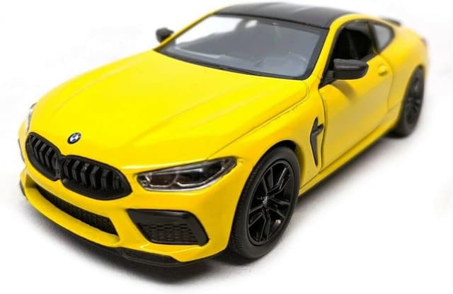 Masinuta - BMW M8, 1:38 (mai multe culori - pret pe bucata) | Goki