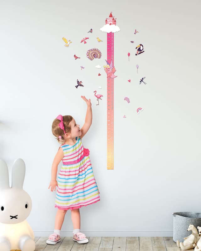 Sticker de perete cu centimetru - Magic Adventures | 1Dea.me