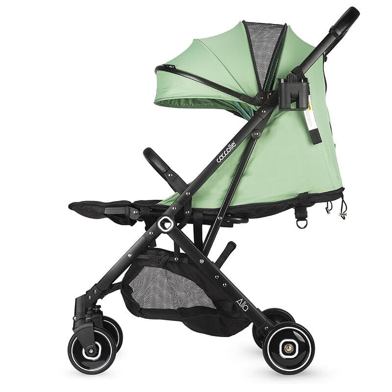 Carucior sport tip troller Coccolle Alla, Pliere cu o singura mana, Cadru aluminiu, Copertina cu parasolar si sectiune mesh, Spatar reglabil, Cos cumparaturi, Bara protectie, Centuri in 5 puncte, Suport pahar, Greutate 5.6 kg, Mistletoe Green