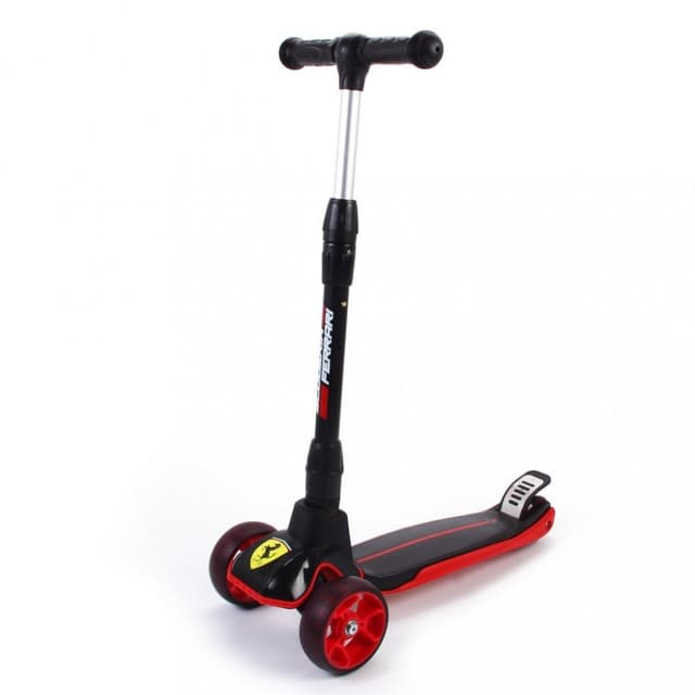 Trotineta pliabila cu 3 roti Ferrari Neagra, ghidon reglabil, cadru din aluminiu, platforma antialunecare, roti Led, greutate admisa 50 kg