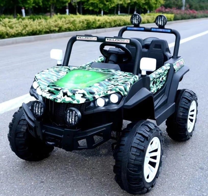 Masinuta electrica pentru copii Nichiduta Shadow Green Army 140W 4x4, slow start si functie leganare, unitate audio cu display si Bluetooth, 4 motoare puternice si suspensii