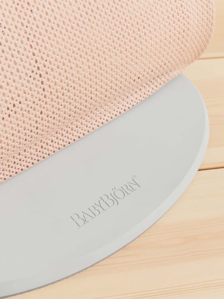 Balansoar Balance Soft Pearly PinkWhite Mesh Baby Bjorn