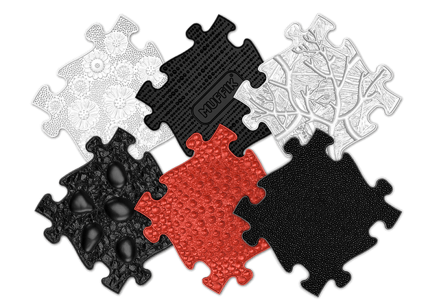 Covoras ortopedic Muffik senzorial puzzle pentru bebelusi rosu negru