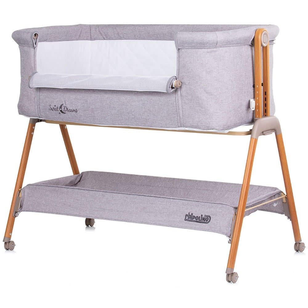 Patut co-sleeper Chipolino Sweet Dreams grey wood inaltime reglabila, saltea cu pozitie anti reflux, laterala culisanta, cadru usor din aluminiu