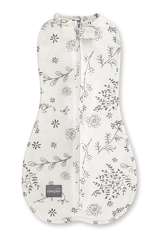 Saculet Swaddle pentru infasat Nou Nascut + Caciulita First Step Bloom 0.2 Tog Sleepee
