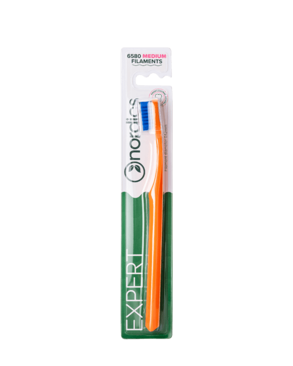Periuta de dinti Expert Curve 6580 filamente - medie - portocaliu Nordics