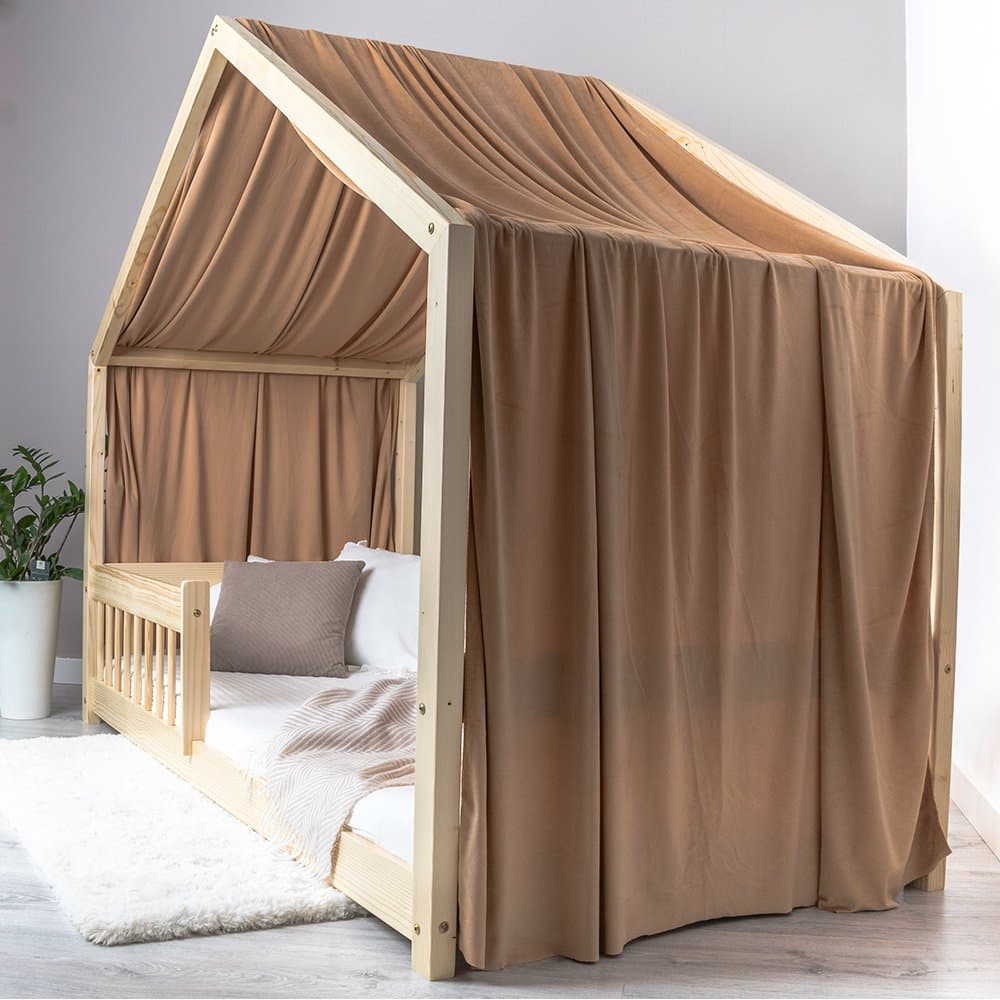 Pat pentru copii Montessori tip casuta, LittleAmy, Cozi Cottage, balustrade cu bare rotunde, Natur, 120 x 200 cm
