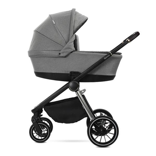 Carucior 3 in 1 pentru copii Lorelli Bianca Grey, prevazut cu sistem anti-reflux, cadru din aluminiu, suspensii, parte sport reversibila, bara de protectie detasabila, geanta, greutate admisa 22 kg
