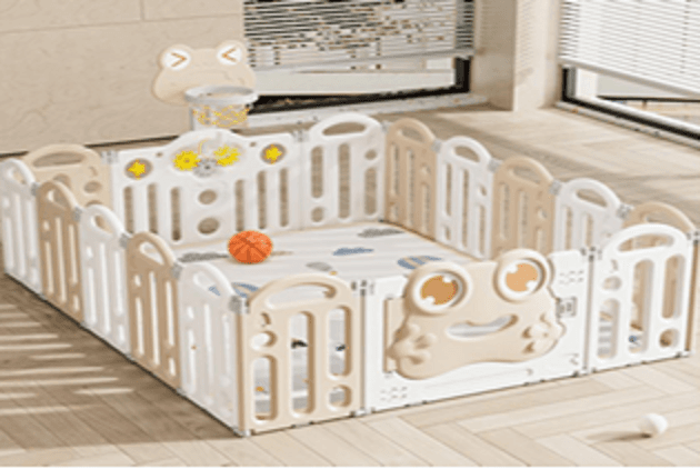 Gardulet loc de joaca pentru copii Nichiduta Garden Beige Frog, pliabil si portabil, compus din 14 panouri de gard + 2 panouri laterale cu Cos de baschet si angrenaje rotative, dimensiune 150 x 187.5cm