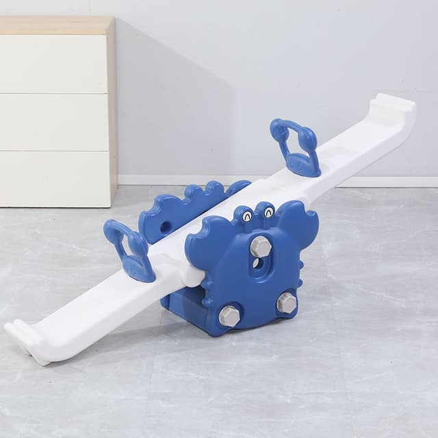 Balansoar pentru copii Nichiduta Garden blue Crab, forma ergonomica, margini rotunjite, dimensiune 130 x 32 x 38 cm