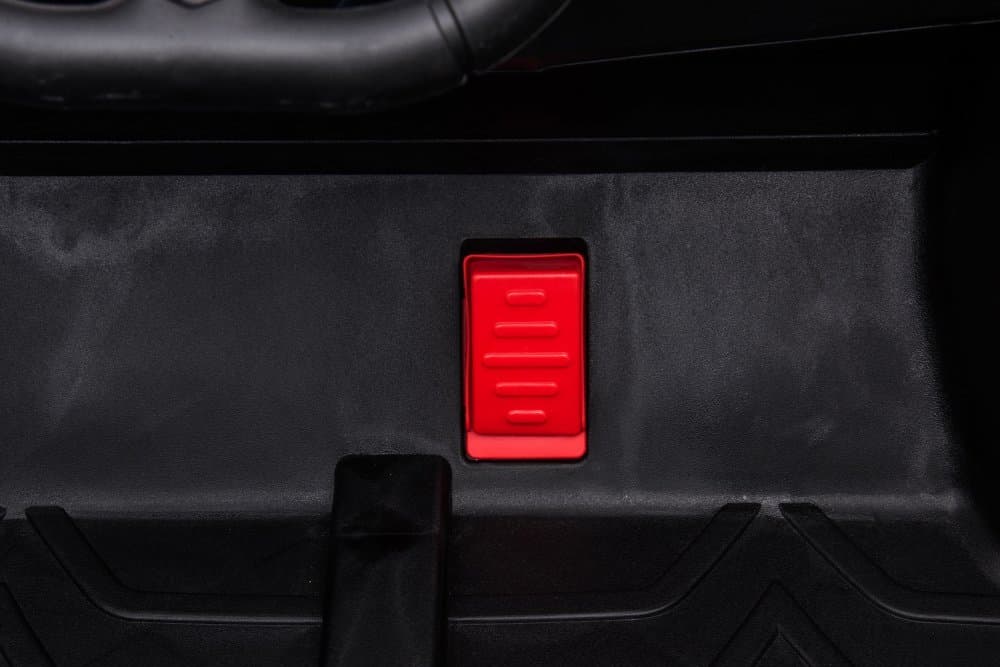 Masinuta electrica pentru 2 copii Nichiduta UTV Racing Black 12V,telecomanda 2.4G,usi cu deschidere,faruri led,pornire la buton,muzica,centura de siguranta,slow start,capota realista cu deschidere