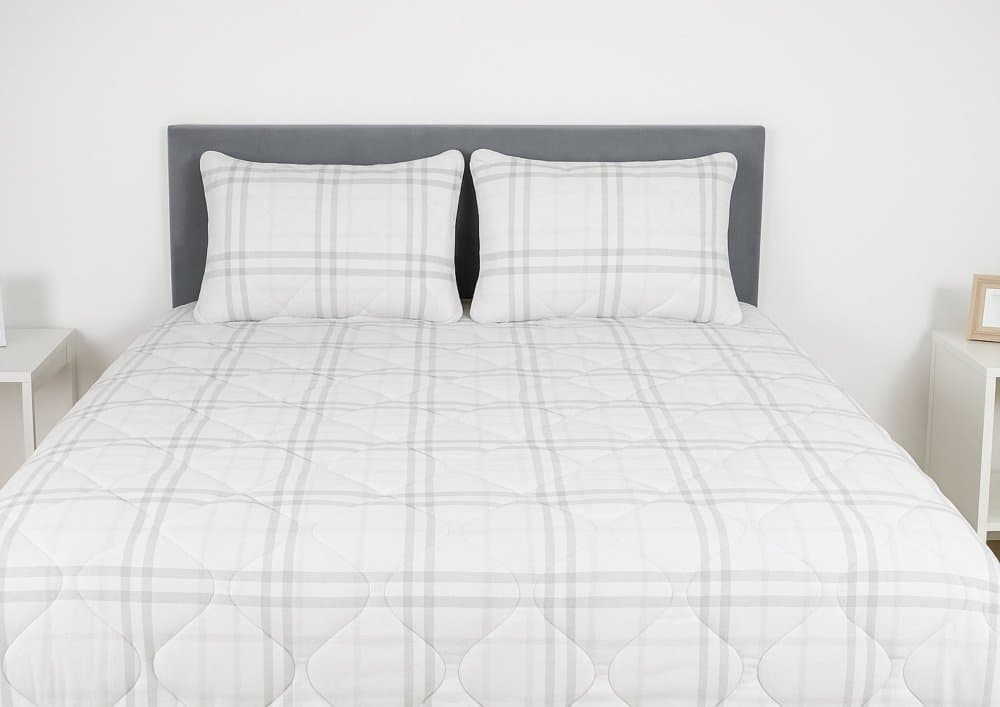 Pilota matlasata Somnart Grid Confort din microfibra, primavara toamna, 200 x 220 cm, 350 g