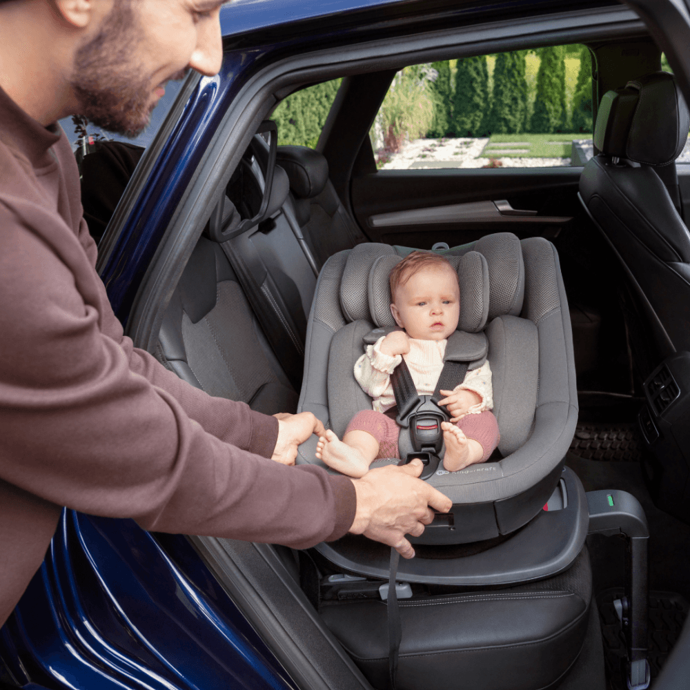 Scaun auto Kinderkraft I-Guard Airflow Black 40-105 cm, cu rotatie 360, indicatori de instalare, sistem isofix si picior de sprijin