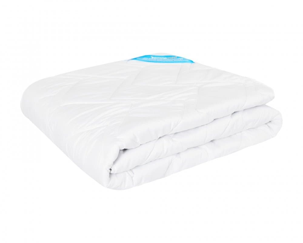 Pilota antiacarieni Somnomed, din microfibra alba, cu umplutura de vara 120 gsm, 150x200 cm
