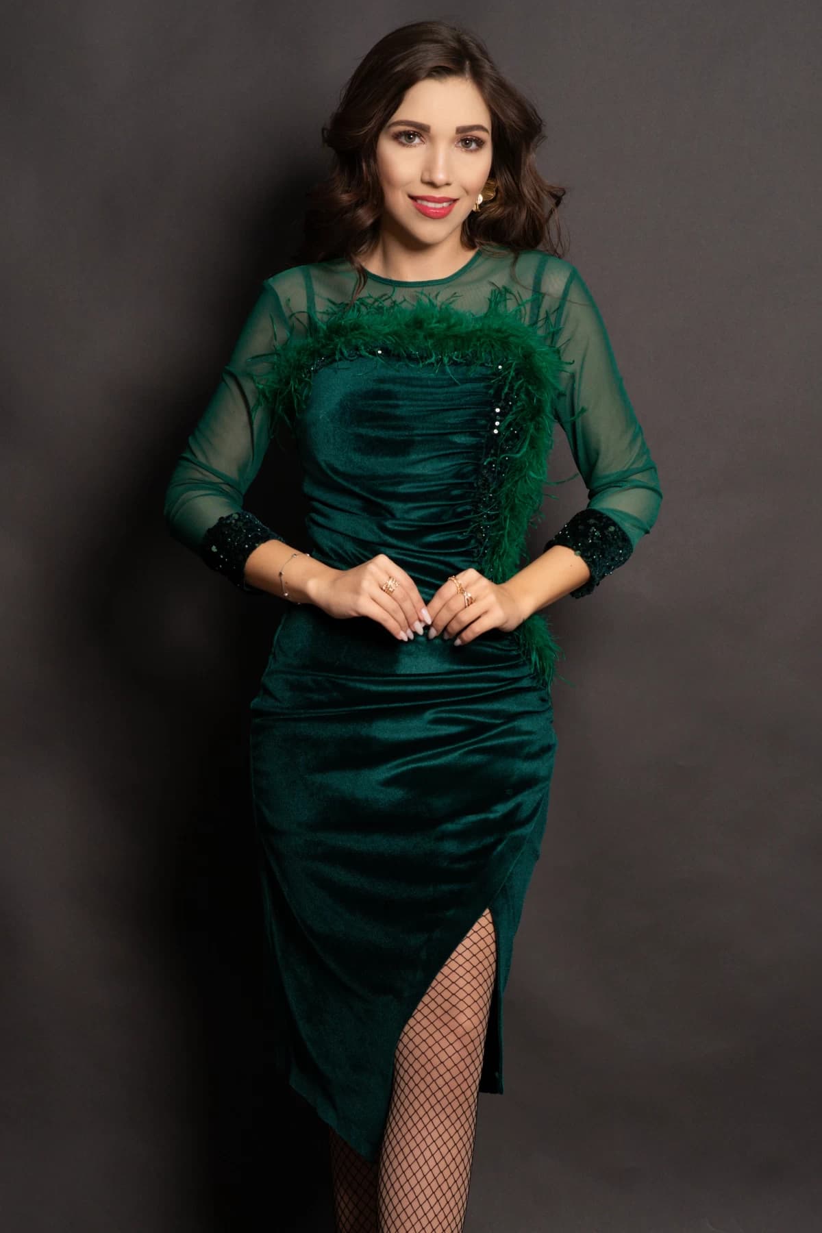 Rochie din catifea verde Noelia cu paiete si fulgi