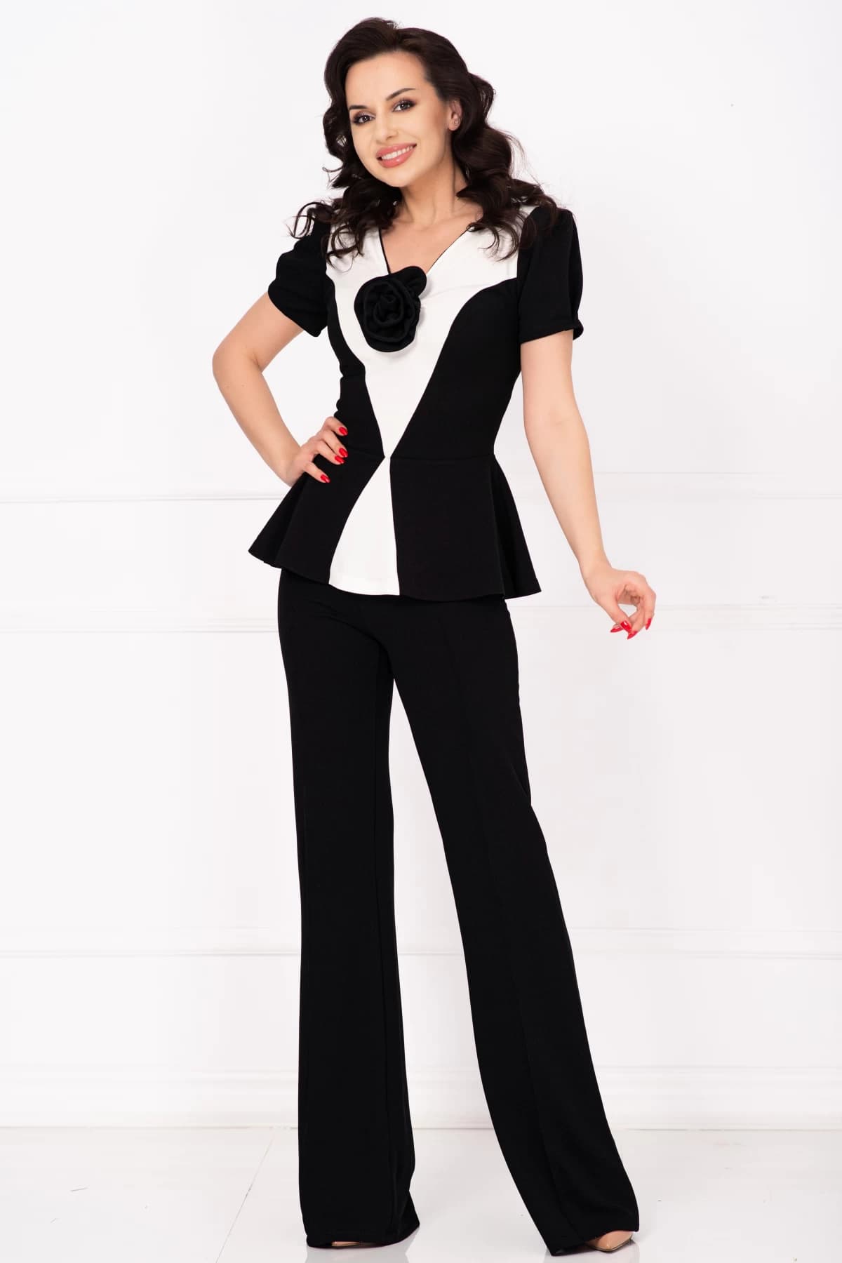 Compleu dama elegant negru Ruslana cu floare 3D